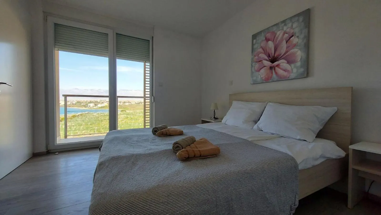 Modern Two Bedroom Apartment With Amazing Sea View And Pool Povljana